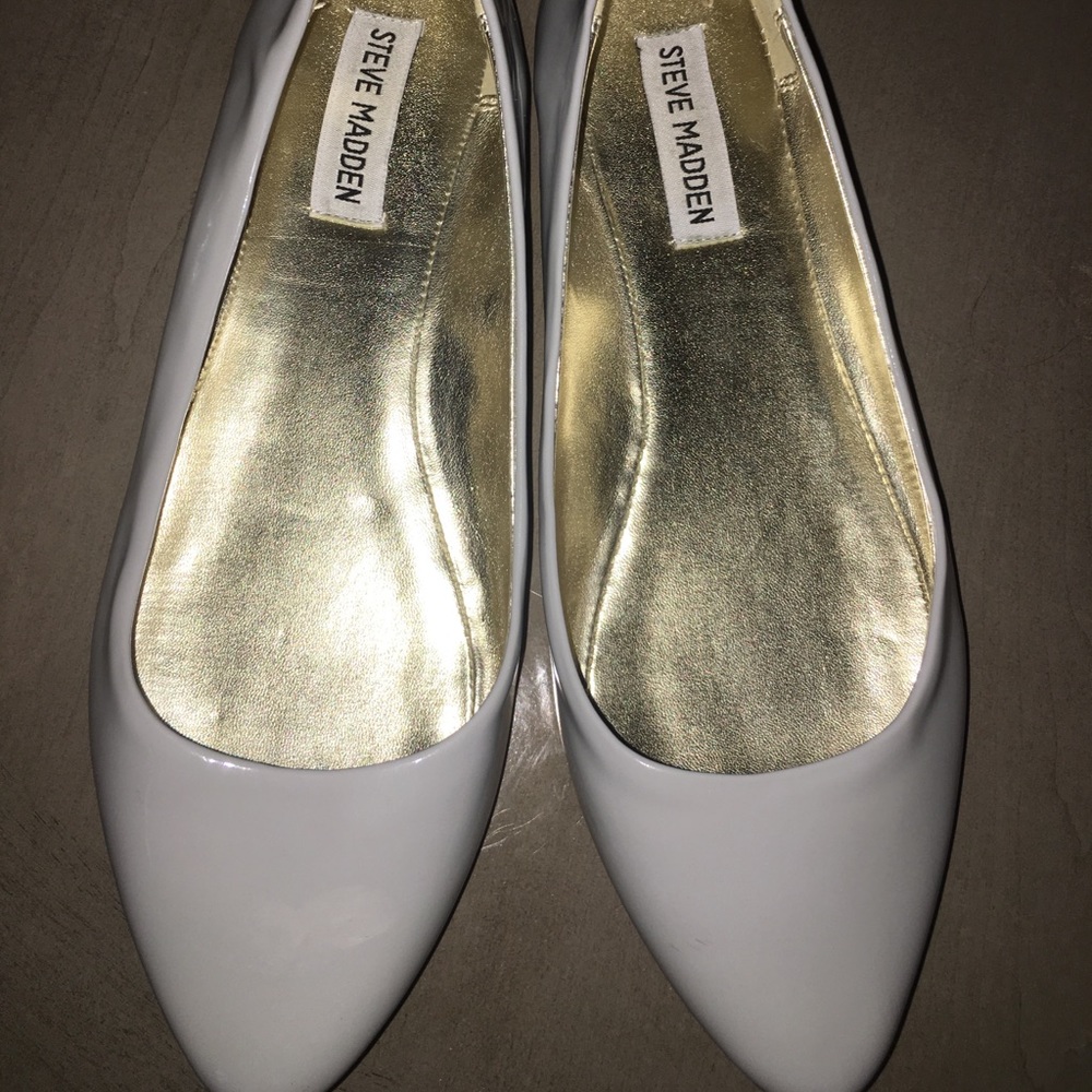 Light grey flats